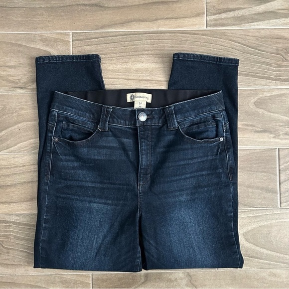 Democracy “Ab” technology Jeans | Size 14 - Picture 3 of 5